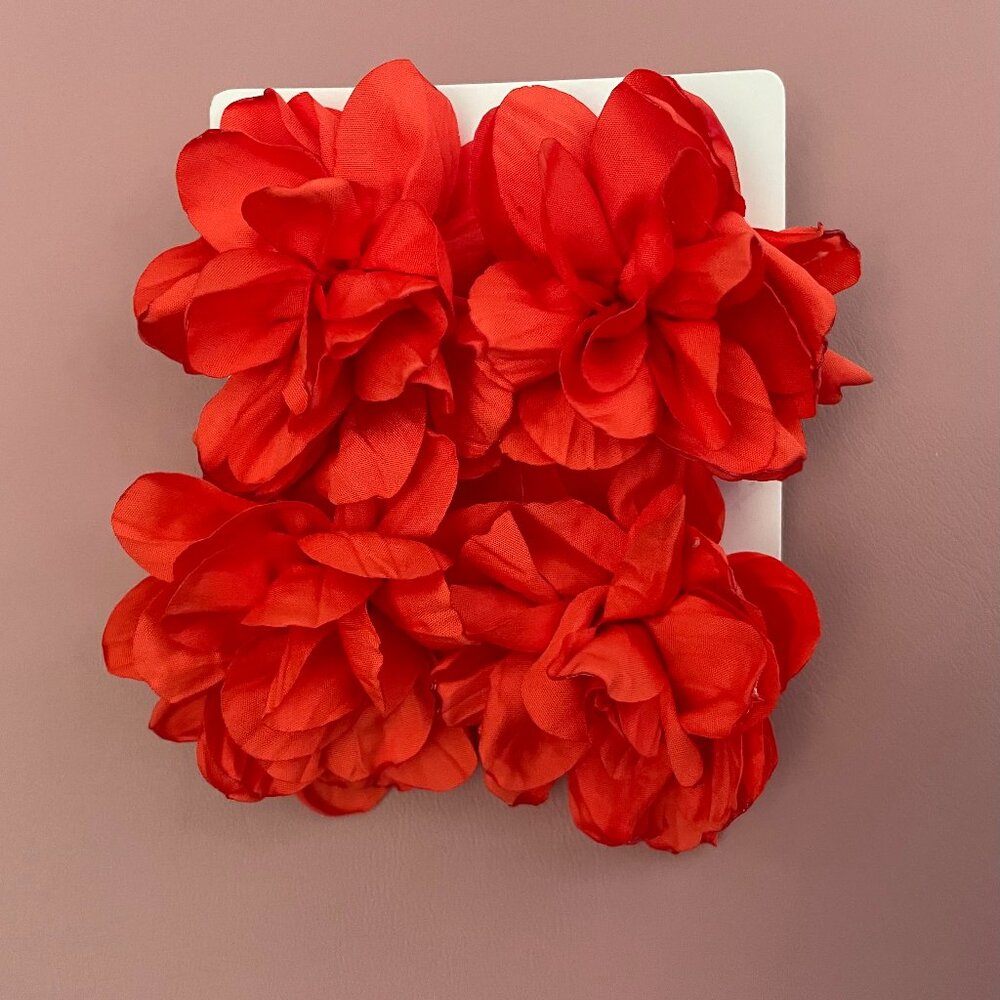 Floral, 3D, Glamorous Cloth Earrings